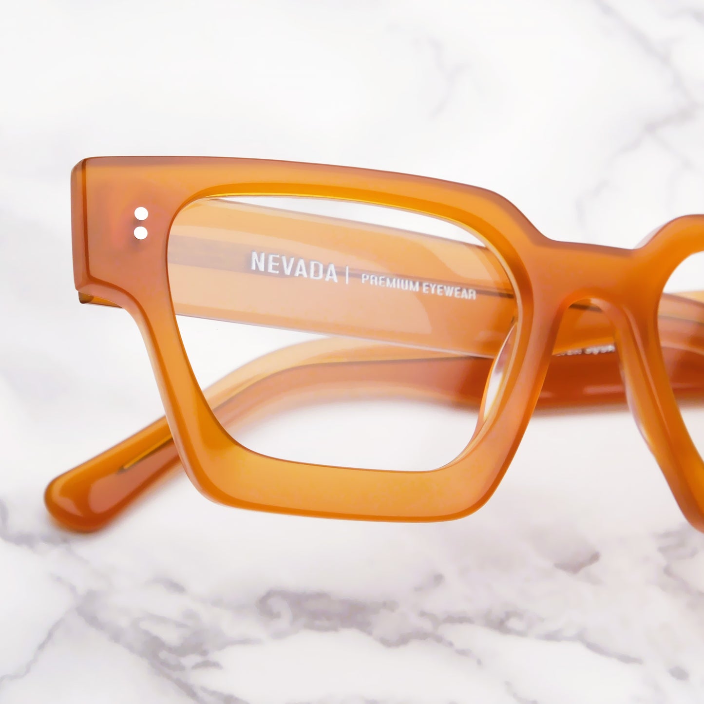 THE SILVER SQUARE | Vintage Amber - NEVADA Eyewear